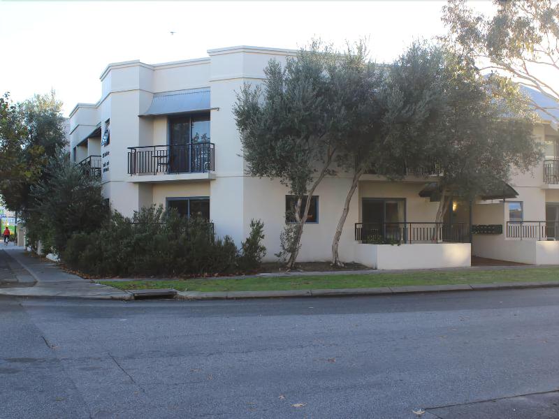 Fremantle Holiday Accommodation image