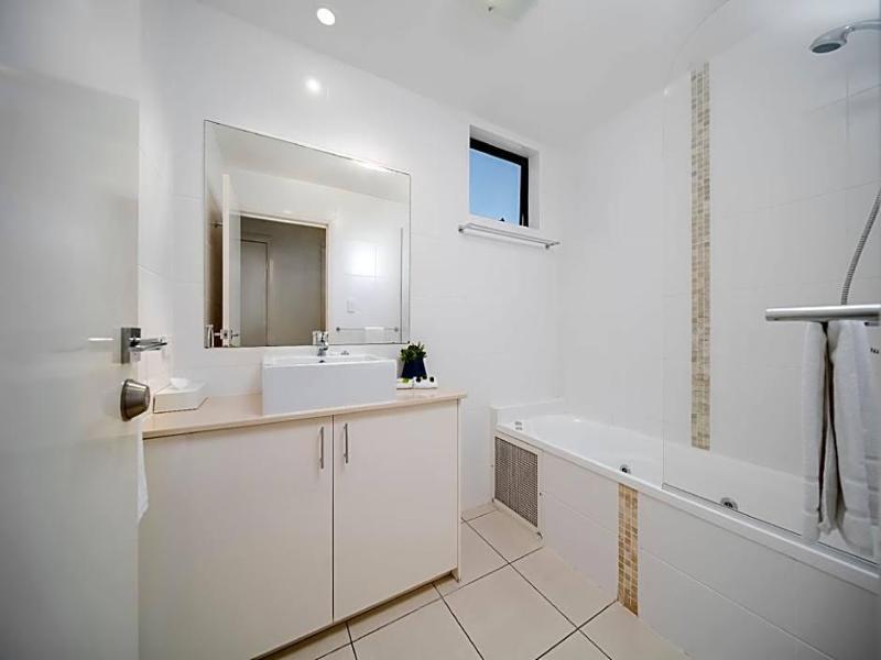 The Bay Apartments image