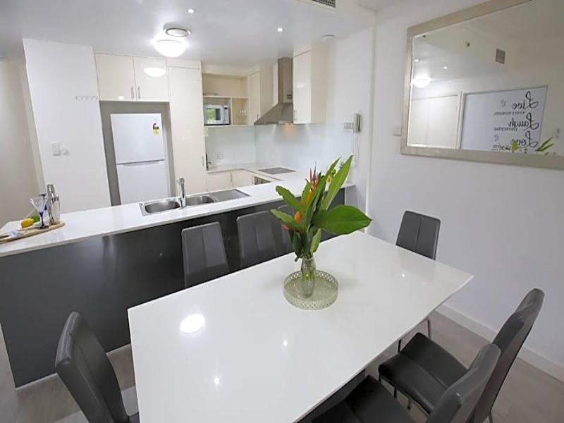 The Bay Apartments image