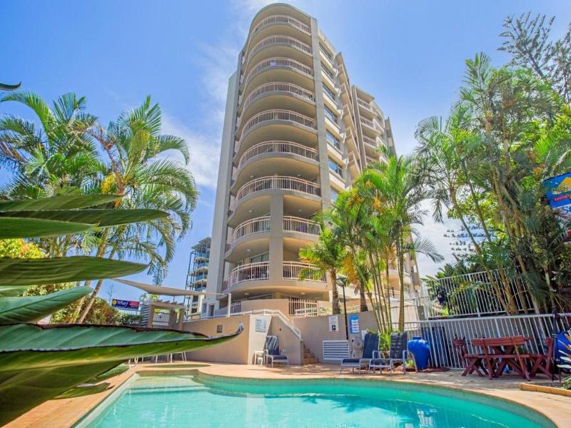 Wharf Boutique Apartments image
