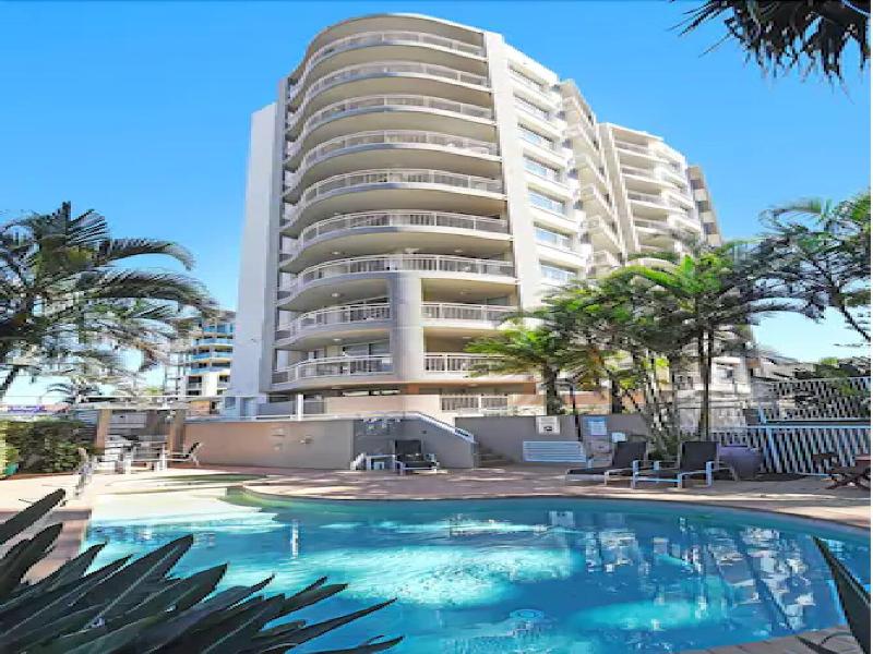 Wharf Boutique Apartments image