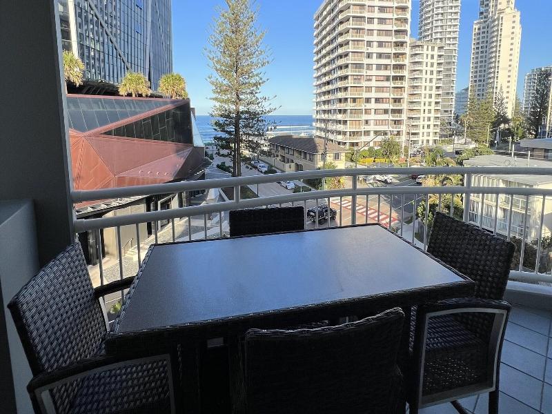 Wharf Boutique Apartments image