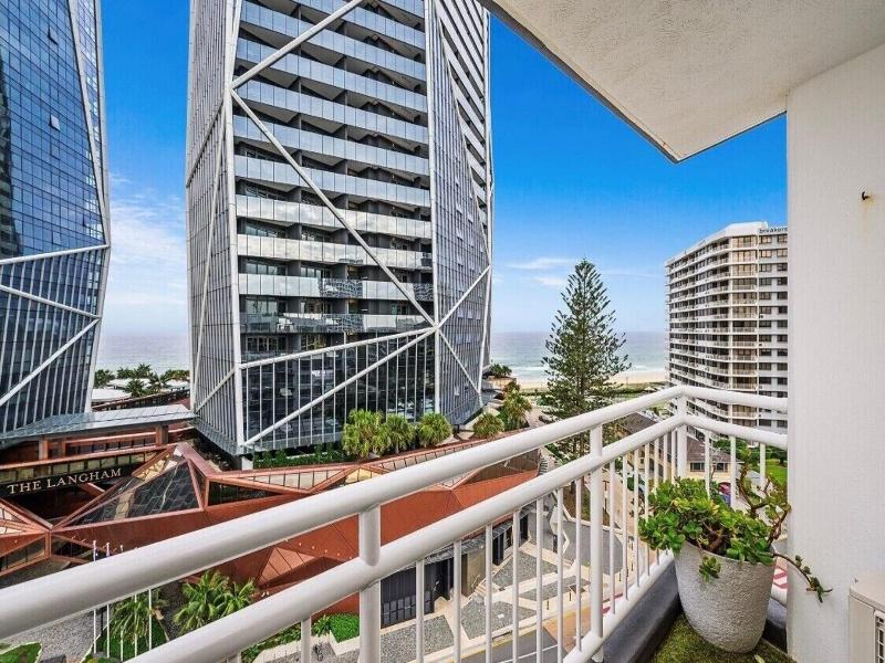 Wharf Boutique Apartments image