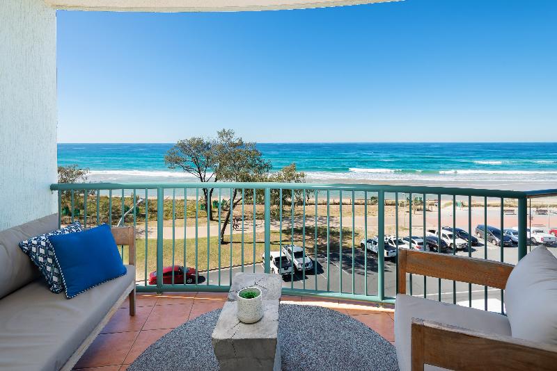 The Waterford On Main Beach image