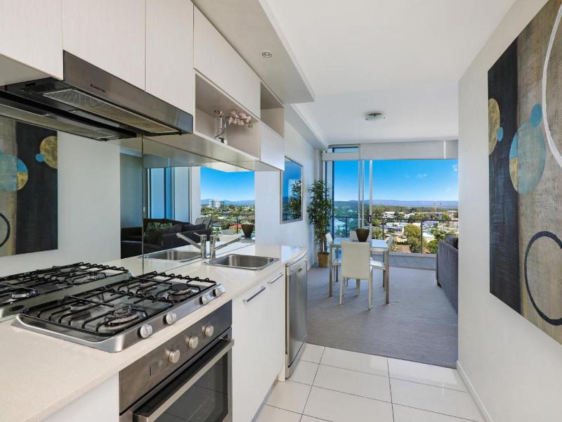 Silvershore Apartments image