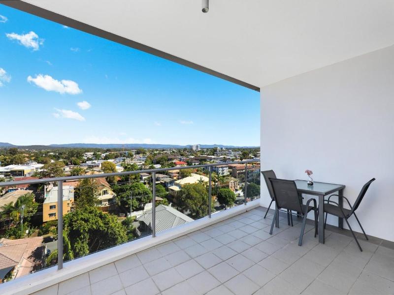 Silvershore Apartments image