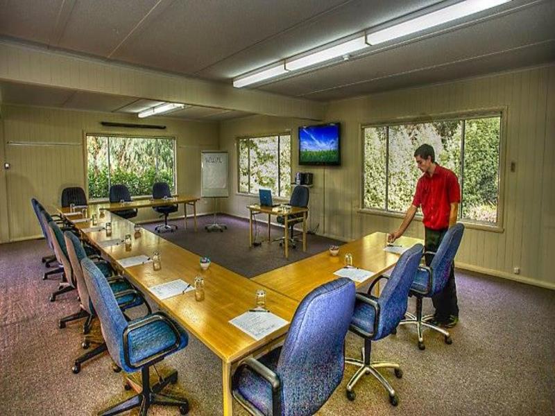 Country Place Retreat image