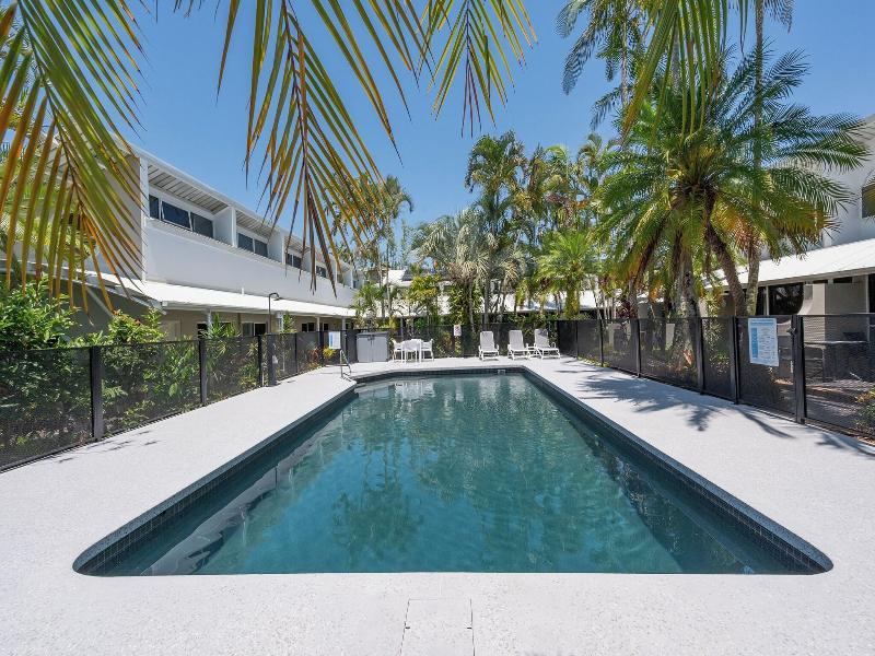 Caribbean Noosa Resort image