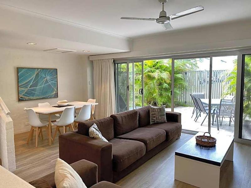 Le Court Villas image