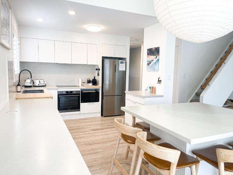 The Noosa Apartments image