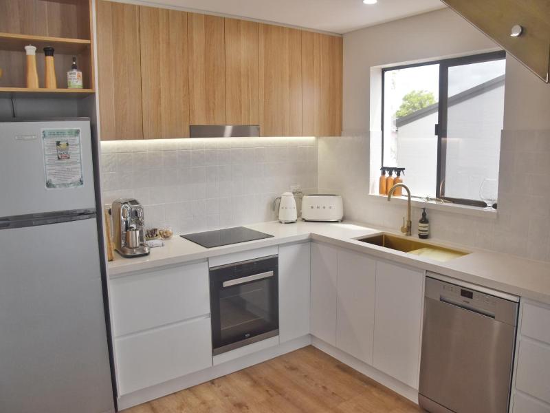 The Noosa Apartments image