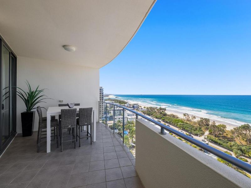 Beach On Sixth Apartments image