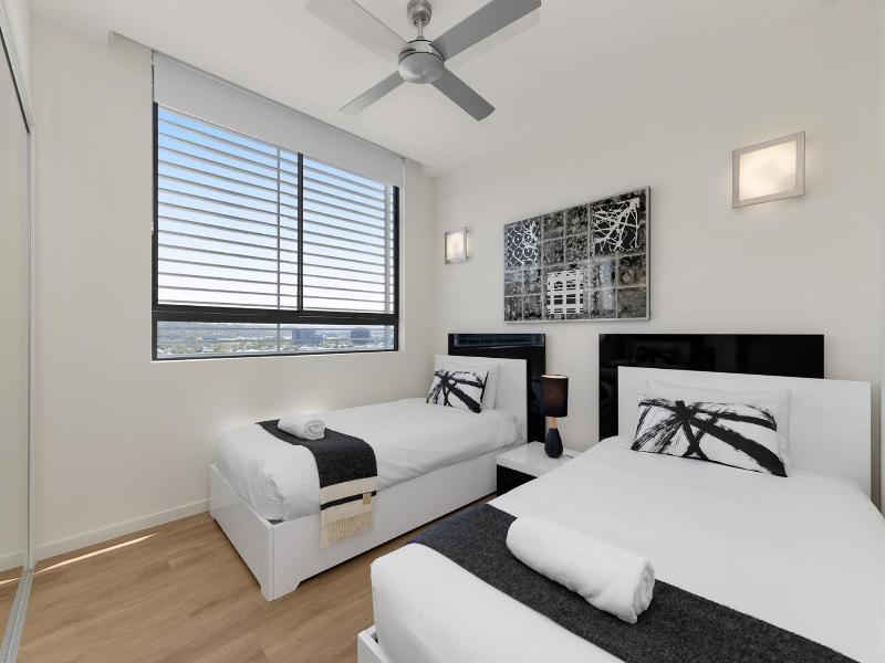 Beach On Sixth Apartments image