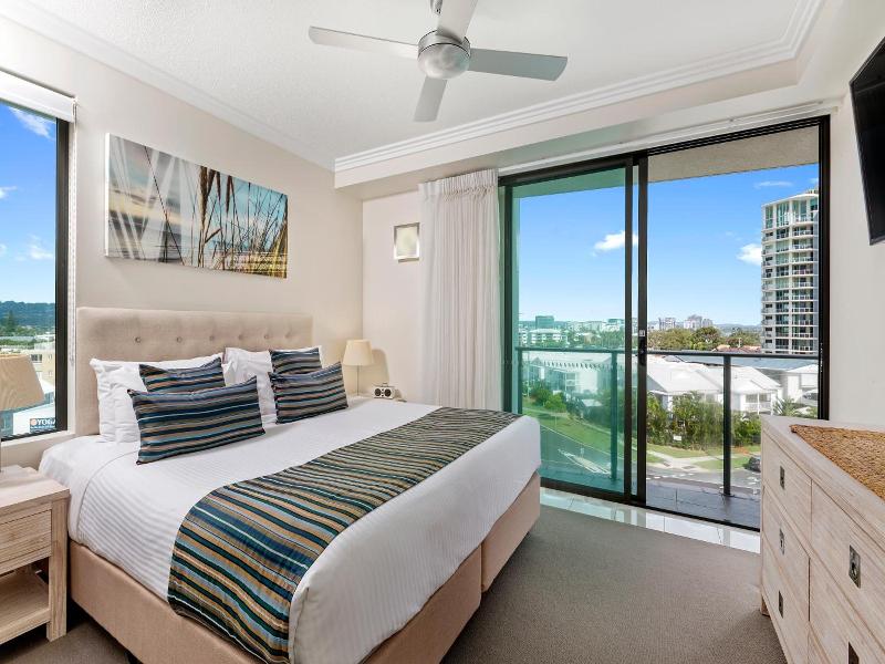 Beach On Sixth Apartments image
