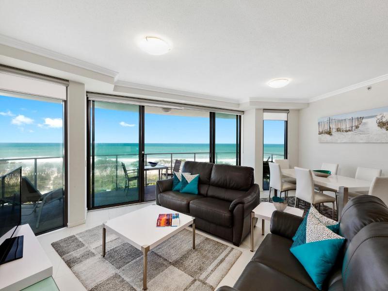 Beach On Sixth Apartments image