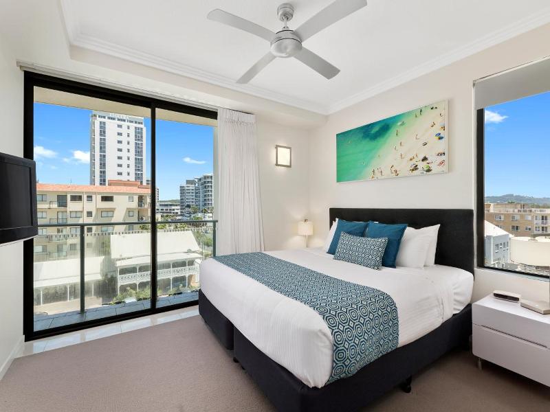 Beach On Sixth Apartments image