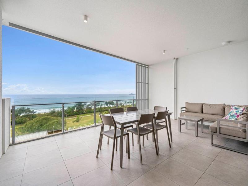 Beach On Sixth Apartments image