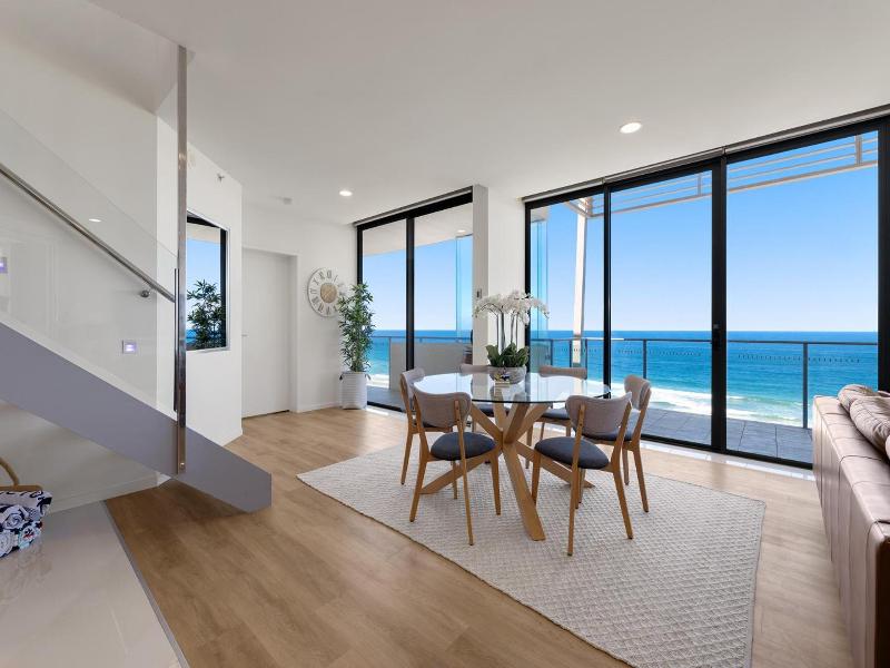 Beach On Sixth Apartments image