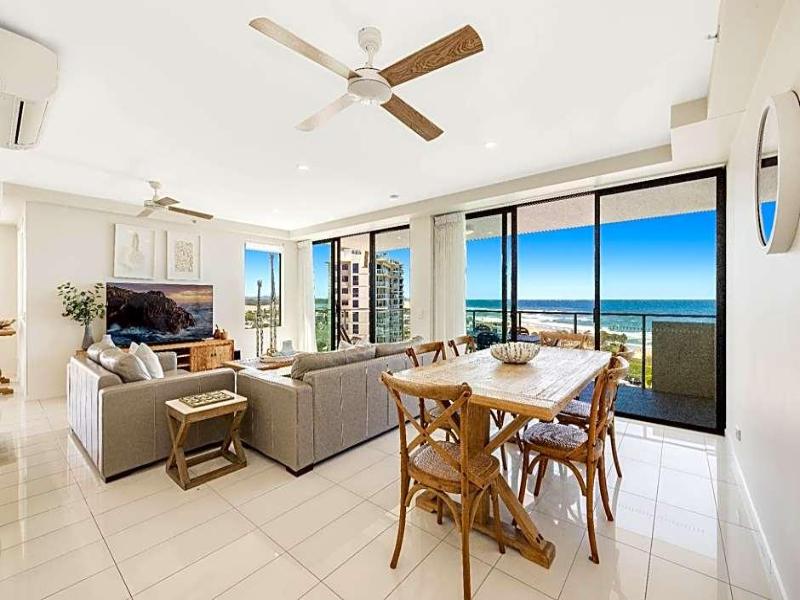 Beach On Sixth Apartments image