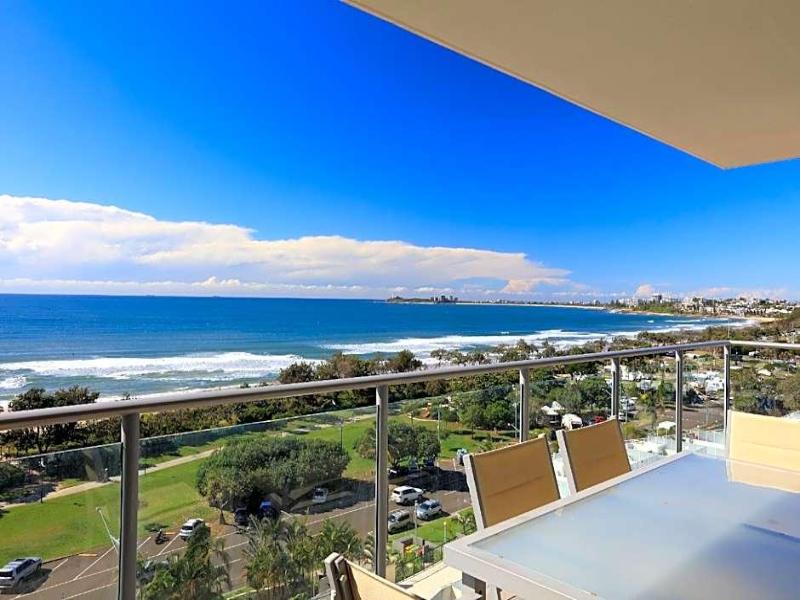 Beach On Sixth Apartments image