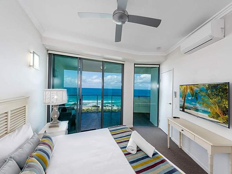 Beach On Sixth Apartments image