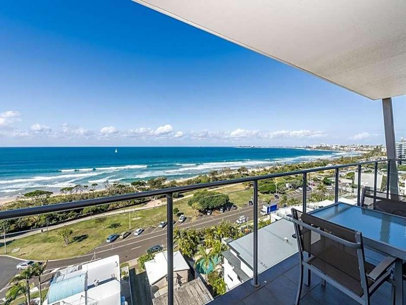 Beach On Sixth Apartments image