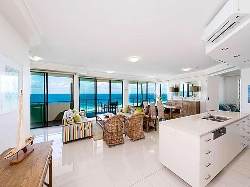 Beach On Sixth Apartments image