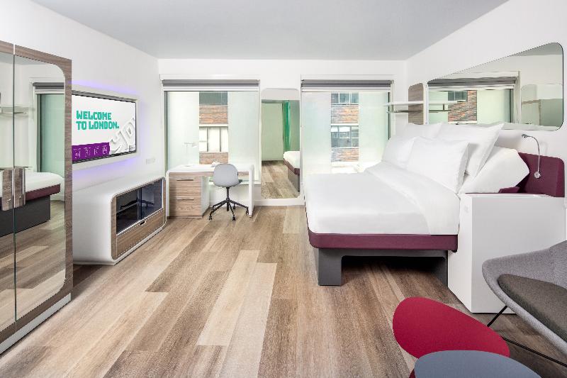 Yotel London City image