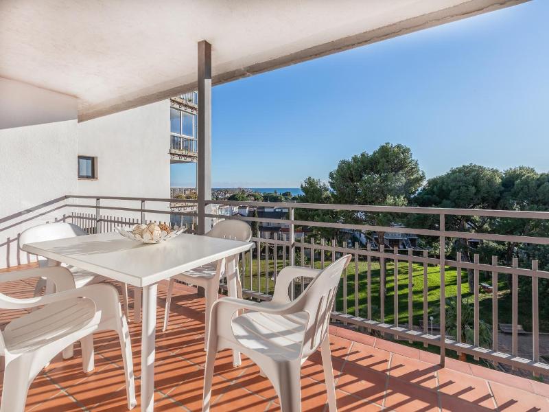 Agaro Cambrils Apartments image