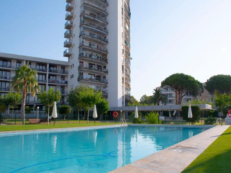 Agaro Cambrils Apartments image