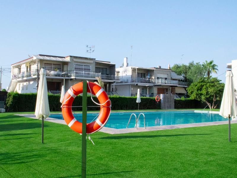Agaro Cambrils Apartments image