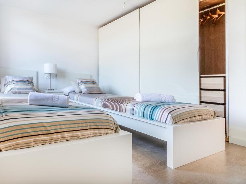Agaro Cambrils Apartments image