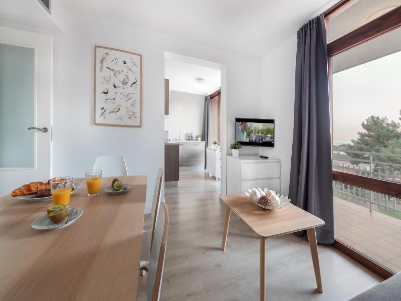 Agaro Cambrils Apartments image