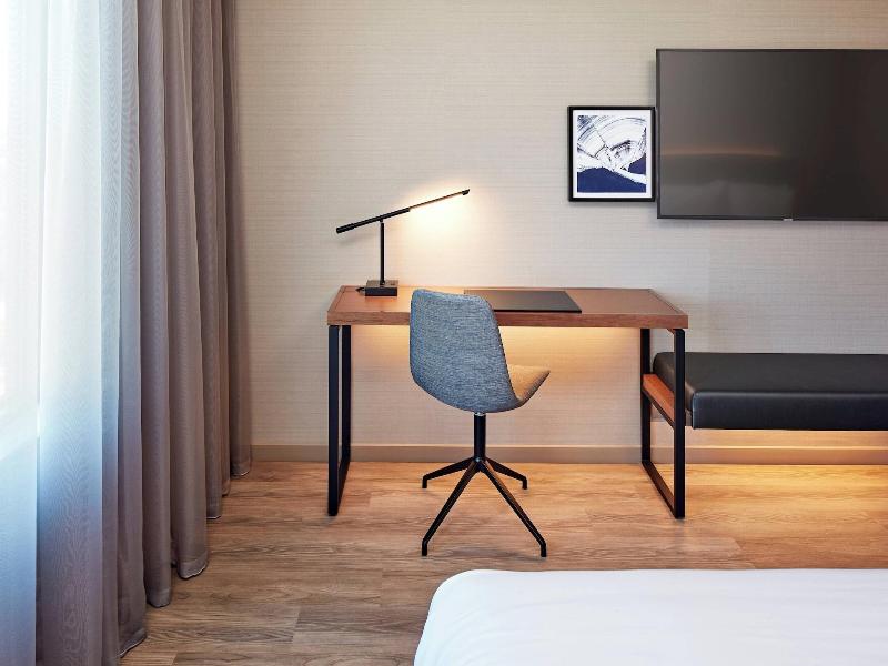 Ac Hotel By Marriott San Jose Santa Clara image