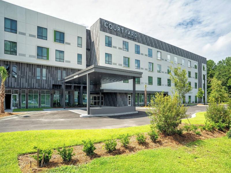 Courtyard By Marriott Charleston North Charleston