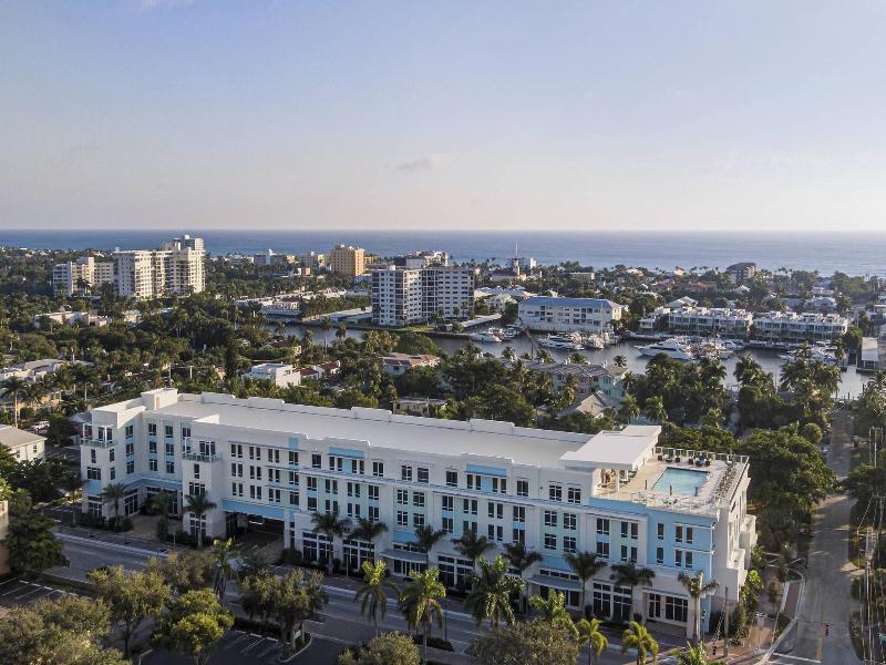 Courtyard By Marriott Delray Beach image