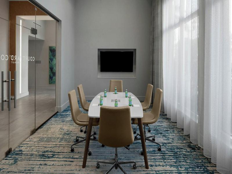 Courtyard By Marriott Delray Beach image