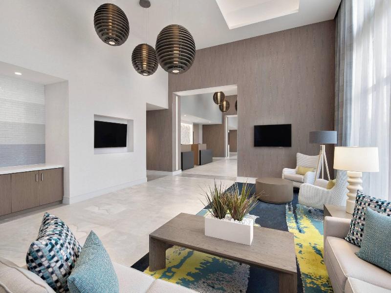 Courtyard By Marriott Delray Beach image