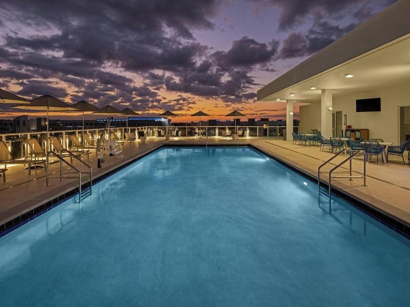 Courtyard By Marriott Delray Beach image