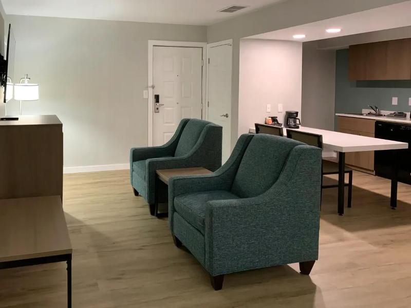 Mainstay Suites Springfield South - Battlefield Rd image