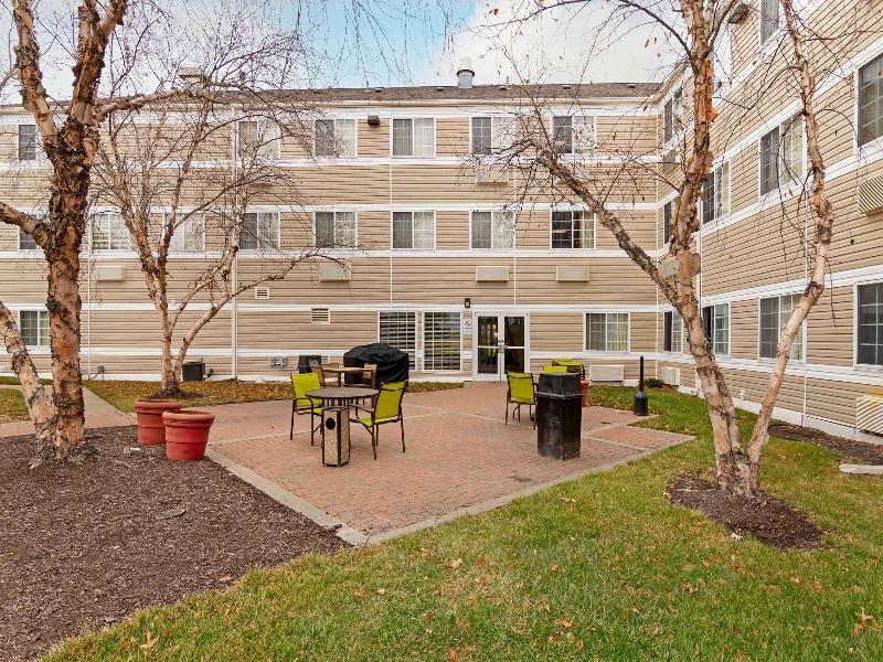 Extended Stay America Kansas City Airport Tiffany image