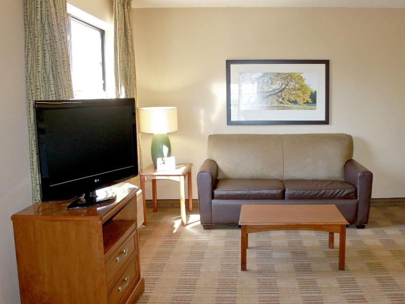 Extended Stay America Kansas City Airport Tiffany image