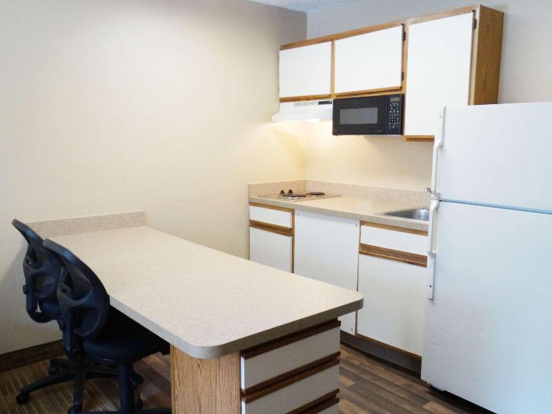 Extended Stay America Kansas City Airport Tiffany image