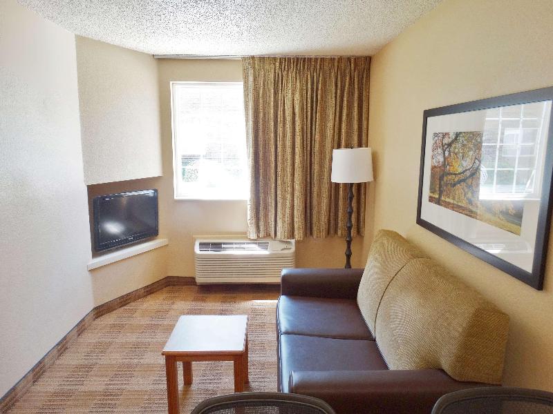 Extended Stay America Kansas City Airport Tiffany image