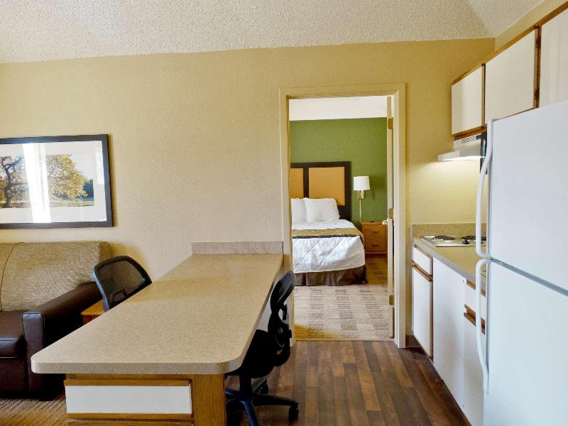 Extended Stay America Kansas City Airport Tiffany image