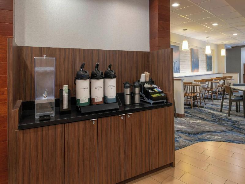 Fairfield Inn Suites By Marriott Santa Cruz image