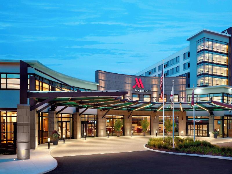 Marriott Columbus University Area image