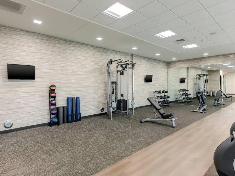 Courtyard By Marriott Savannah Airport image
