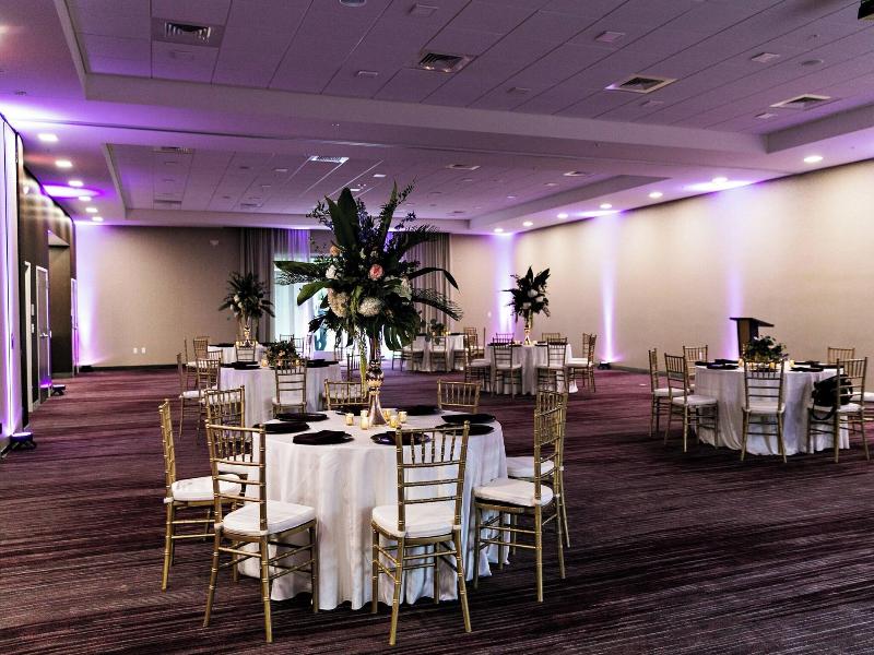 Courtyard By Marriott Savannah Airport image