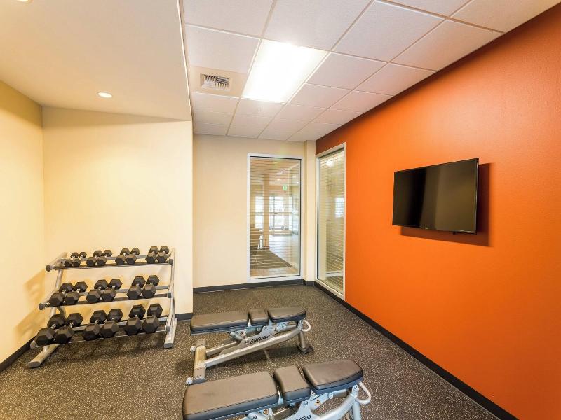 Towneplace Suites By Marriott Portland Beaverton image